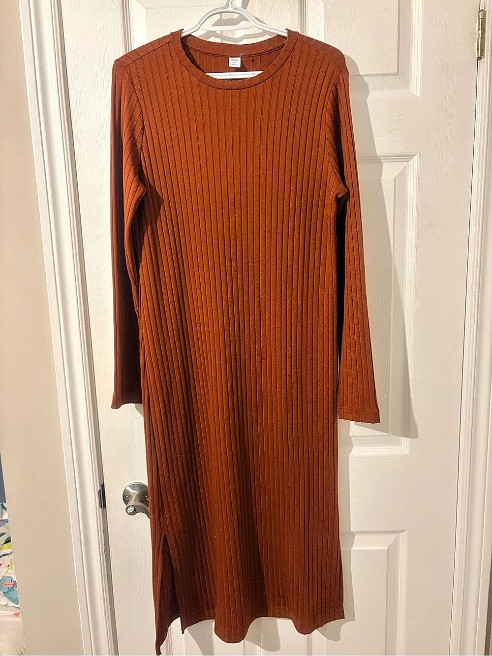 Old Navy Ribbed Long Sleeve Maxi Dress in Brown Size Medium